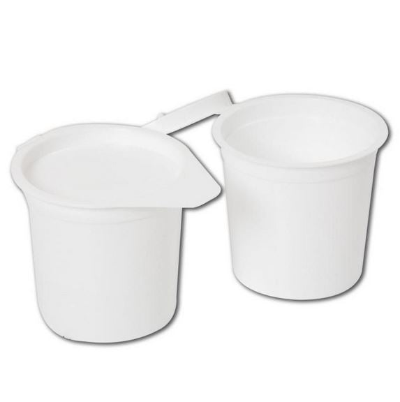 Gobelet gradué avec couvercle attaché - 500 pièces